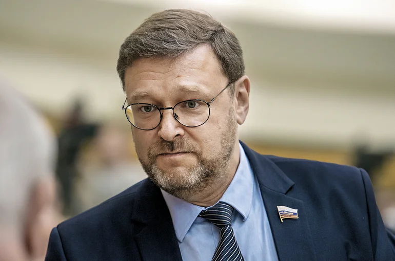 Косачев: команде Зеленского не удалось найти контраргументов к статье Путина