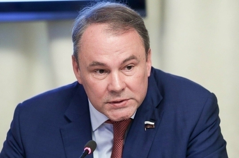 Толстой выразил соболезнования в связи с кончиной Мамонова