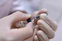 В Австрии упростили условия получения «зеленого паспорта»