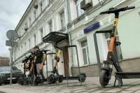 В Москве за семь месяцев два человека погибли, 57 пострадали в ДТП с самокатами