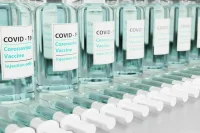 70 процентов итальянцев старше 12 лет полностью вакцинированы от COVID-19