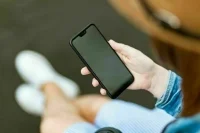 Германия хочет обязать производителей смартфонов поддерживать устройства в течение семи лет