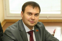 Афонин предложил ввести санкции для борьбы с кандидатами-двойниками  