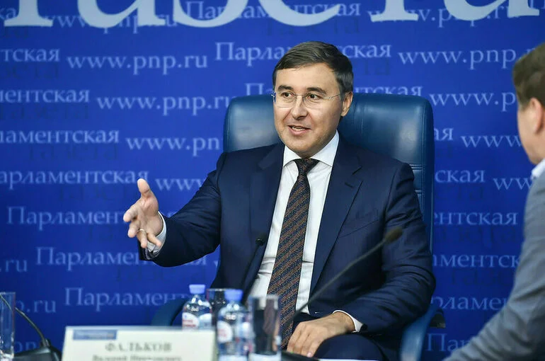 В России может появиться программа по молодёжной занятости