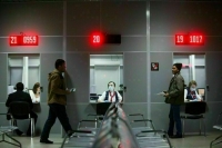 Меры в отношении нелегальных мигрантов должны приниматься постоянно, заявил Песков