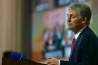 Песков: уход на самоизоляцию ничего не меняет в работе Путина
