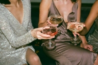 Россия и Франция создадут рабочую группу по решению проблемы с шампанским