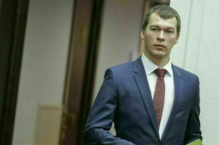 На выборах главы Хабаровского края побеждает Михаил Дегтярев