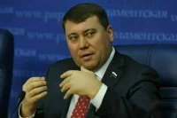 Сенатор Абрамов поддержал идею о выдаче льготных автокредитов учителям