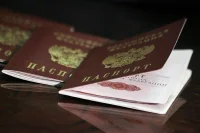 Вместо полиса ОМС хотят разрешить предъявлять паспорт