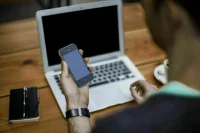 Роскомнадзор получит больше данных о корпоративных телефонах