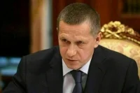 Трутнев рассказал о перспективах развития туризма в Арктике