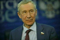 Климов: высылка российских дипломатов из НАТО без ответа не останется