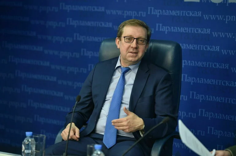 Сенатор расскажет о программе поддержки российских садоводов