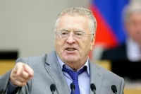 Владимир Жириновский призвал не пускать в зал заседаний Госдумы без прививки