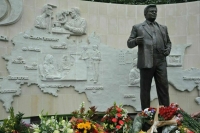 Офтальмолог Фёдоров избавил от очков миллионы людей