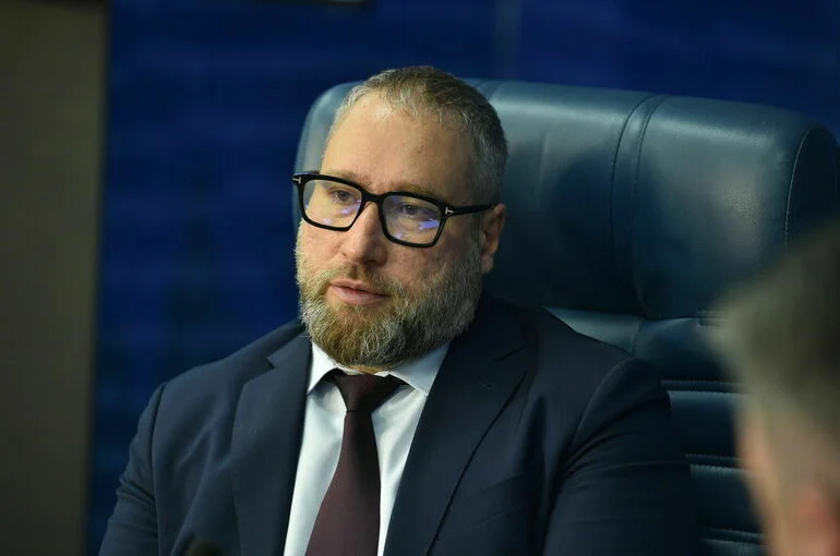 Антон Горелкин рассказал, как будут регулировать соцсети