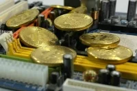 За добычу биткоина плати втройне