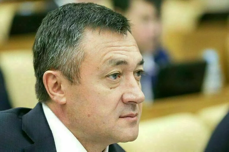 Пинский ответил на вопрос, введут ли режим нерабочих дней для депутатов Госдумы