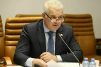 На предприятиях оборонно-промышленного комплекса поднимут зарплату