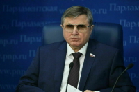 Смолин: вузы нельзя оценивать по количеству трудоустроенных студентов