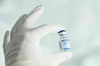 Вакцинация от коронавируса станет обязательной для аппарата Госдумы
