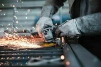 ЕС и США приостановили действие пошлин на сталь и алюминий 