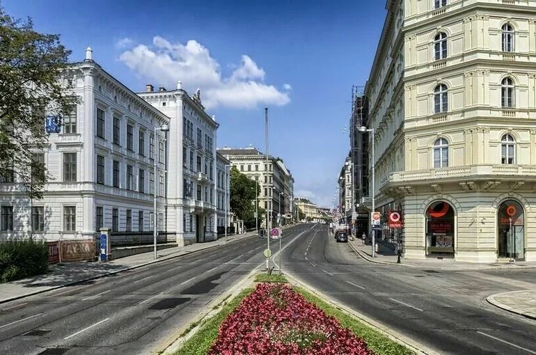 В некоторых районах Австрии ввели выездной контроль
