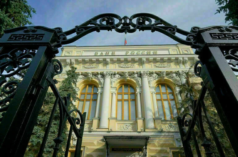 Центробанк выявил факты предоставления рассрочки на товары в обход закона