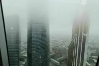 Более 100 авиарейсов задержали или отменили из-за тумана в Москве
