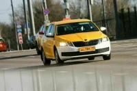 Столичных таксистов обучат этикету