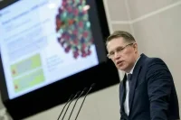 Мурашко: врачи не должны быть противниками вакцинации