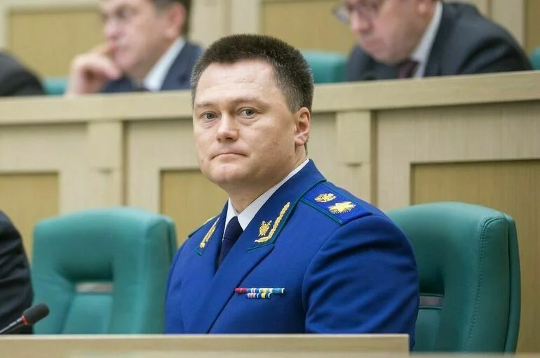 Краснов выступил за ужесточение контроля за оборотом алкоголя
