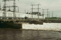 Собственников плотин и дамб могут избавить от разработки правил их эксплуатации