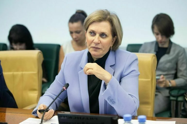 Попова рассказала об опасности гриппа на фоне пандемии COVID-19