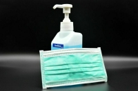 Врач поэтапно описал действия после контакта с больным COVID-19  