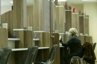 МВД предлагают обязать выдавать паспорта в МФЦ в течение ещё одного года