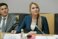 «Справедливая Россия &mdash; За Правду» предложила установить планку для зарплат учителей