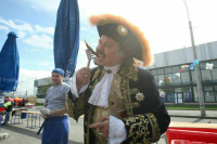 Город не останется без рыбы и часов