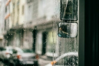 СМИ: при нападении на пассажирский автобус в Косове погибли четыре человека