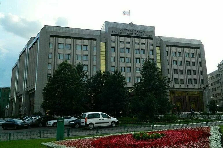 Президент предложил Госдуме усовершенствовать деятельность Счетной палаты