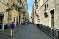 Опрос: итальянцы предпочли онлайн-магазинам традиционные виды торговли