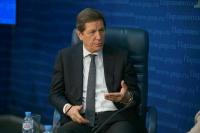 Депутат исключил «личные интересы» чиновников в применении вакцины от COVID-19