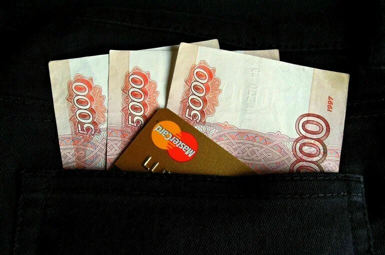 Помощникам депутатов хотят увеличить фонд оплаты труда