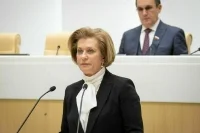 Попова предположила, что новые значимые штаммы COVID-19 возникают раз в полгода