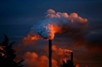 Кабмин одобрил законопроект об эксперименте по CO2 в нескольких регионах