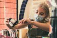 В Курганской области ослабили антиковидные ограничения