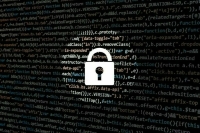 Миллиарды кибератак ежегодно совершаются на российские объекты, заявили в Совфеде