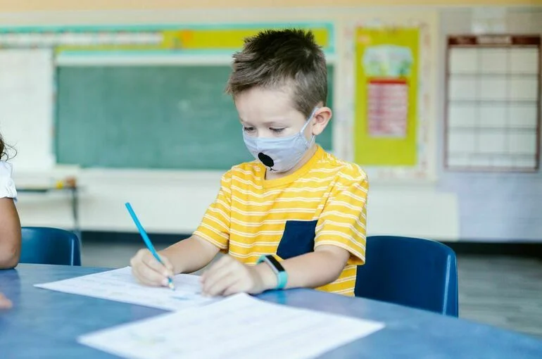 В Италии началась вакцинация детей 5-11 лет от COVID-19