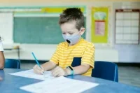 В Италии началась вакцинация детей 5-11 лет от COVID-19